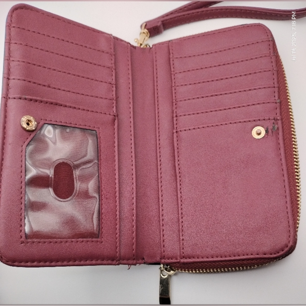 A New Day Elegant Floral Women's Wristlet 🎁 - Picture 3 of 5